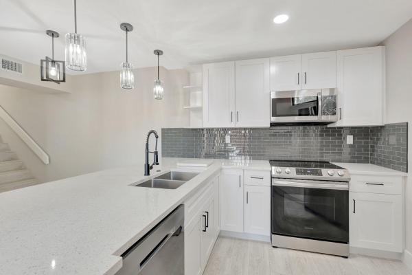 Somerset, 3671 Victoria Dr, West Palm Beach, Florida 33406, image 1