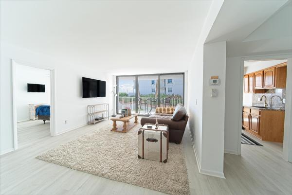 Mayfair House, 3590 S Ocean Blvd #207, South Palm Beach, Florida 33480, image 1