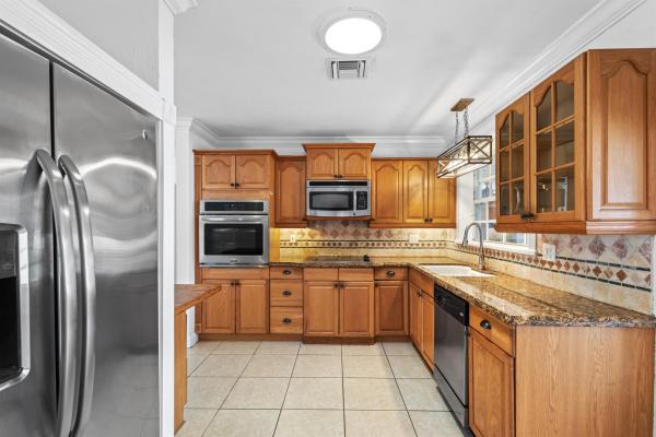 Tropical Terrace, 7823 Griswold St, Lantana, Florida 33462, image 1