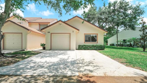 Lantern Walk, 111 Sunshine Blvd #111, Royal Palm Beach, Florida 33411, image 1