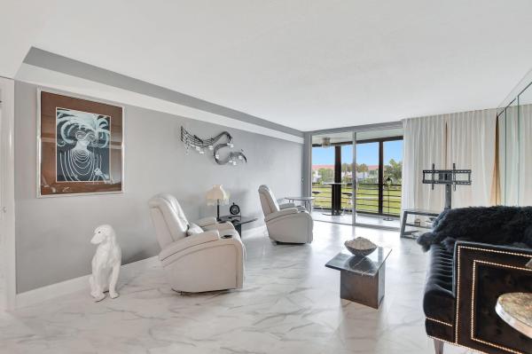 Boca Barwood, 23279 Barwood Ln #205, Boca Raton, Florida 33428, image 1