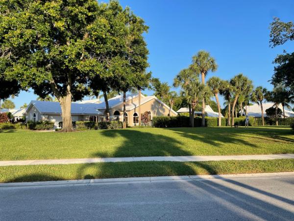 Bear Island, 2705 Meadowlark Ln, West Palm Beach, Florida 33409, image 2