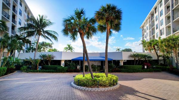 Palm Beach Harbour Club, 3545 S Ocean Blvd #317, South Palm Beach, Florida 33480, image 1
