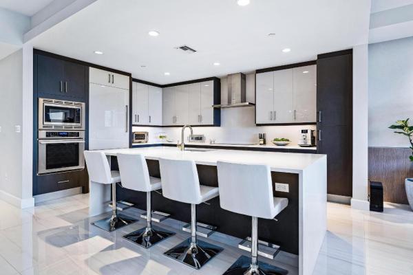 Azure, 2720 Donald Ross Rd #507, Palm Beach Gardens, Florida 33410, image 1