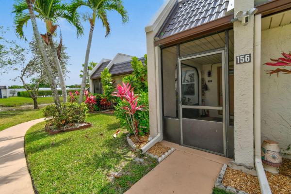 Golden Lakes Village, 156 Lake Rebecca Dr, West Palm Beach, Florida 33411, image 2