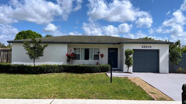 Palmetto Pines, 22575 Lanyard St, Boca Raton, Florida 33428, image 1