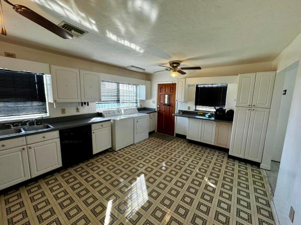 Belle Glade No HOA, 2708 W Canal St N, Belle Glade, Florida 33430, image 1