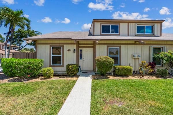 Maplecrest, 353 Maplecrest Cir, Jupiter, Florida 33458, image 1