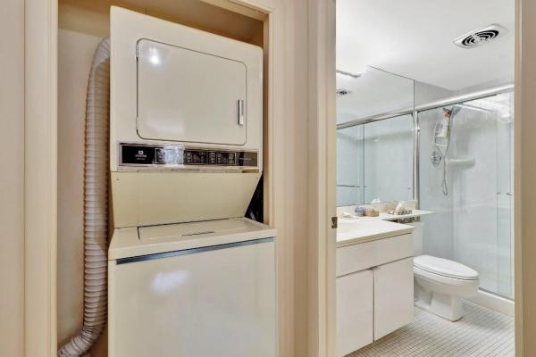 Harbour House Of Palm Beach, 2295 S Ocean Blvd #203, Palm Beach, Florida 33480, image 1