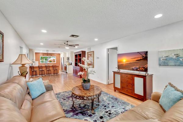 Country Manors, 815 Meadowlark Ln, Delray Beach, Florida 33445, image 1