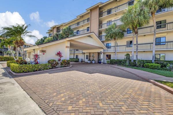 The Marina At The Bluffs, 1701 Marina Isle Way #404, Jupiter, Florida 33477, image 1