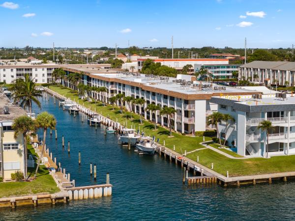 Shore Club, 110 Shore Ct #209, North Palm Beach, Florida 33408, image 1