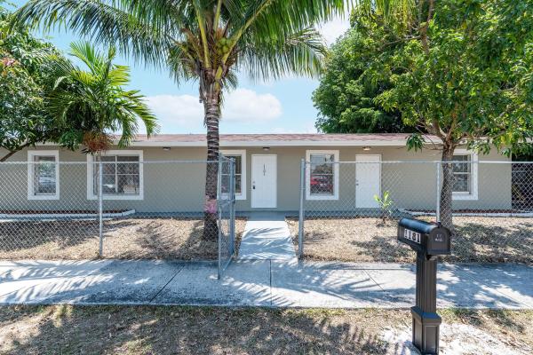 Roosevelt Gardens, 1181 NW 30th Ave, Fort Lauderdale, Florida 33311, image 1