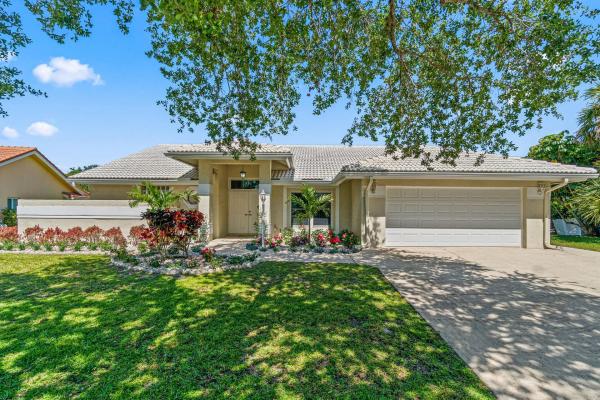 The Shores Of Jupiter, 18330 Lake Bnd, Jupiter, Florida 33458, image 1