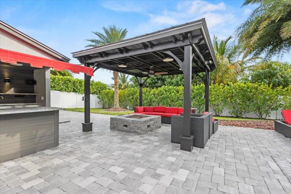 Paar Estates, 105 SW Hawthorne Cir, Port St. Lucie, Florida 34953, image 2
