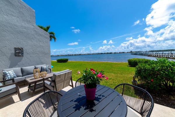 Lakeshore North, 33 S Lakeshore Dr, Hypoluxo, Florida 33462, image 1