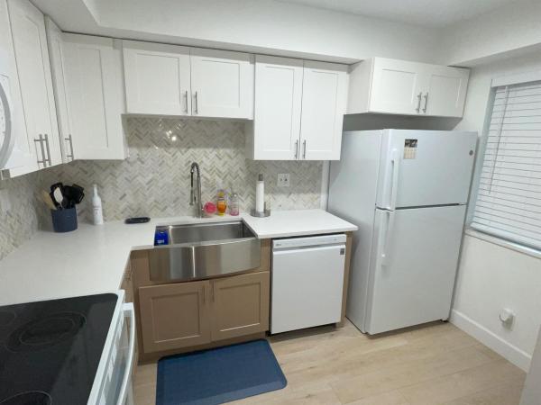 The Senate, 3050 Presidential Way #106, West Palm Beach, Florida 33401, image 1