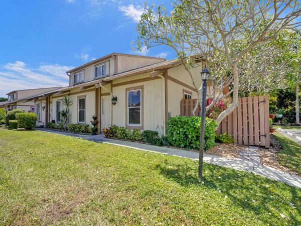 Maplecrest, 313 Maplecrest Cir, Jupiter, Florida 33458, image 1
