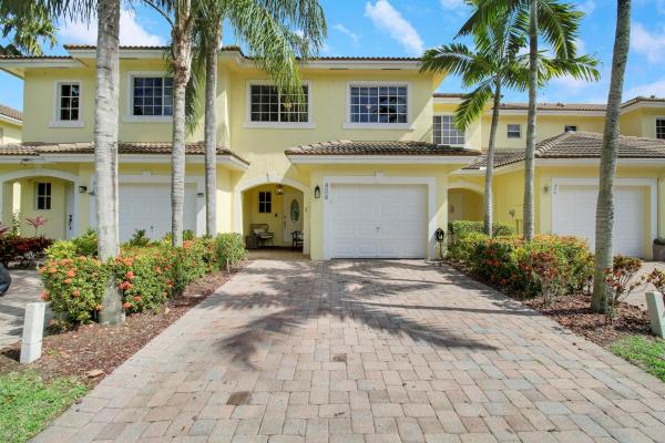 Independence Cove, 808 Imperial Lake Rd, West Palm Beach, Florida 33413, image 1