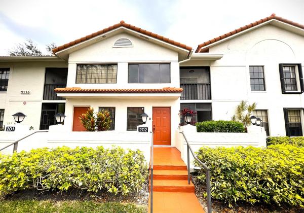 Sun Valley East, 9716 Sills Dr #202, Boynton Beach, Florida 33437, image 1