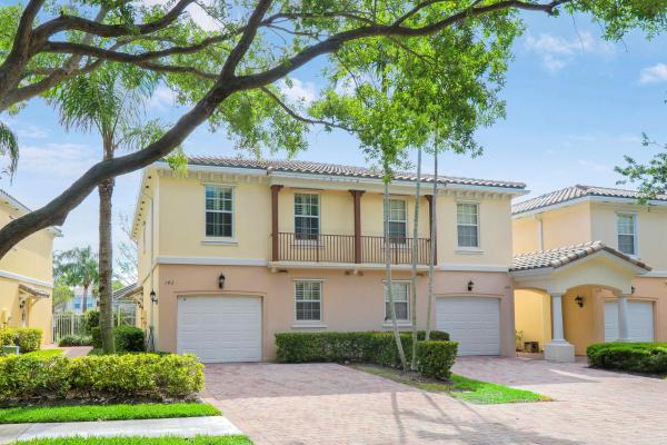 Catalina Lakes, 142 Santa Barbara Way, Palm Beach Gardens, Florida 33410, image 1