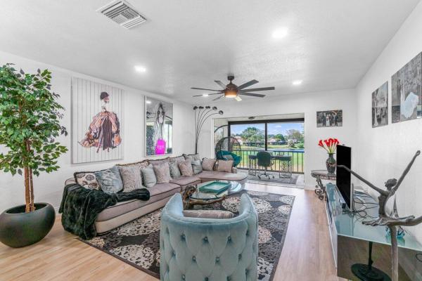 Fairways Of Boca Lago, 8425 Casa Del Lago, Boca Raton, Florida 33433, image 1