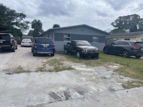 422 N 18th St, Fort Pierce, Florida 34950, image 1