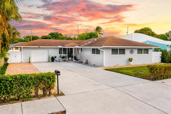 Bonnyview, 2128 Dock St, West Palm Beach, Florida 33401, image 1
