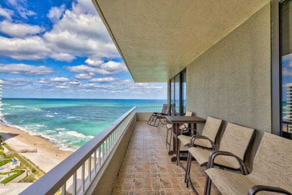 Water Glades, 5510 N Ocean Dr #16C, Riviera Beach, Florida 33404, image 2