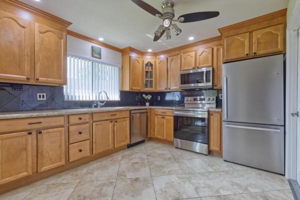 Bent Tree Villas East, 9820 Tabebuia Tree Dr #A, Boynton Beach, Florida 33436, image 2