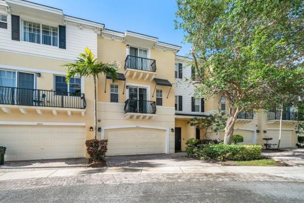 Vistazo At Boca Raton, 3853 NW 5th Ter, Boca Raton, Florida 33431, image 1