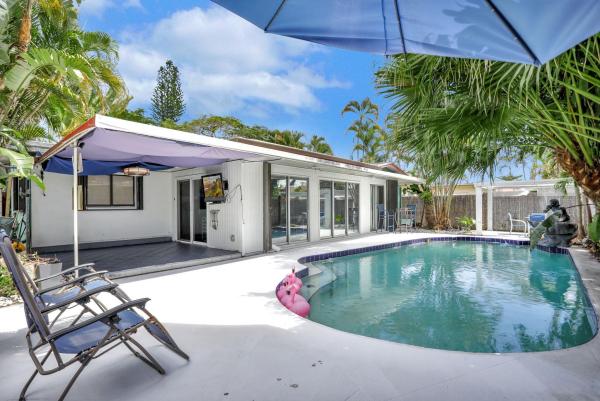 Royal Palm Isles, 3945 NW 18th Ave, Oakland Park, Florida 33309, image 1