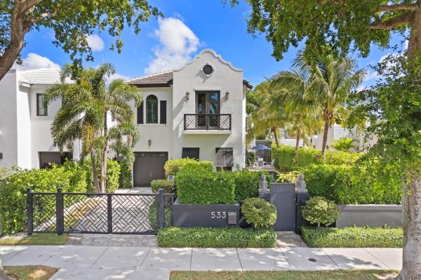 Sunshine Park, 533 Westwood Rd, West Palm Beach, Florida 33401, image 1