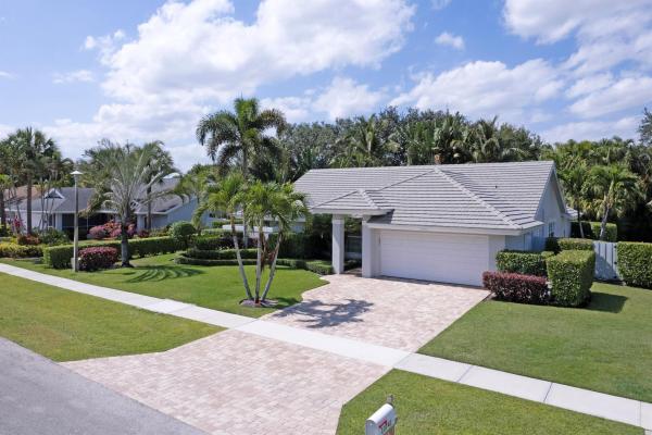 Equestrian Walk Of Greenview Shores 2, 13741 Sheffield St, Wellington, Florida 33414, image 1
