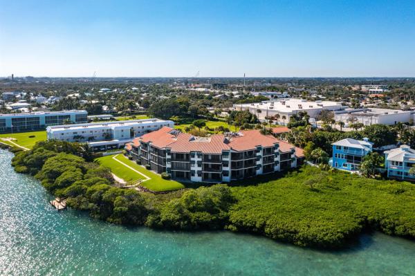 Tequesta Cove, 200 Waterway Rd #204, Tequesta, Florida 33469, image 1