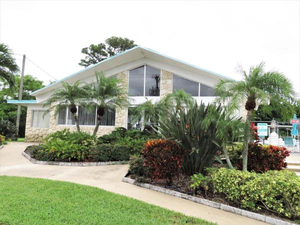 Lakeside Point Gardens, 2381 Sunset Ave #112, Lake Worth Beach, Florida 33461, image 1