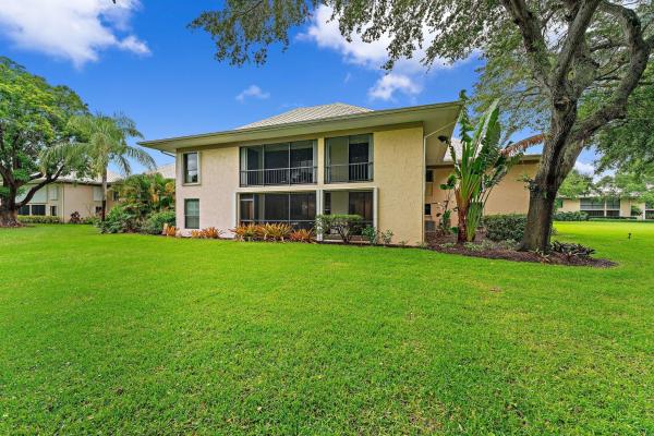 Turtle Creek, 10 SE Turtle Creek Dr #A, Tequesta, Florida 33469, image 1