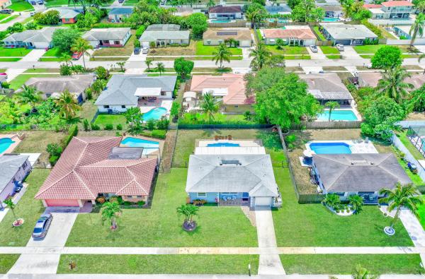 Palmetto Pines, 10900 Gallery St, Boca Raton, Florida 33428, image 3