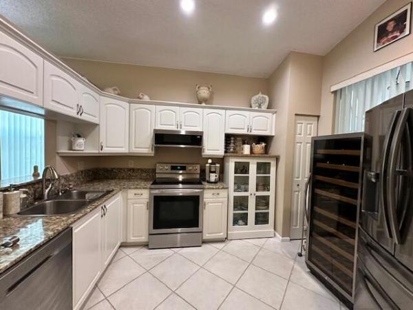 Sierra Vista, 5021 S La Sedona Cir, Delray Beach, Florida 33484, image 2