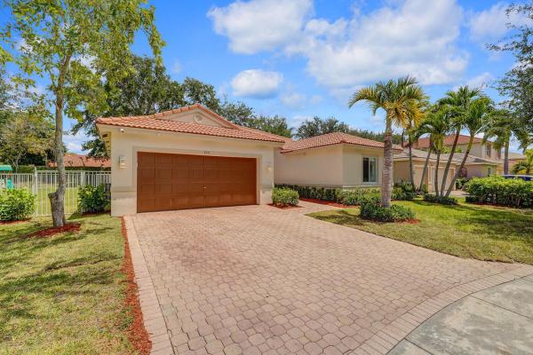 Lake Como At Indigo Lakes, 5331 NW 51st St, Coconut Creek, Florida 33073, image 1