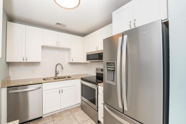 Vista St Lucie, 10 Lake Vista Trl #203, Port St. Lucie, Florida 34952, image 1