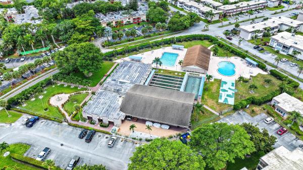 Lakeside Village, 709 Lori Dr #205, Palm Springs, Florida 33461, image 3
