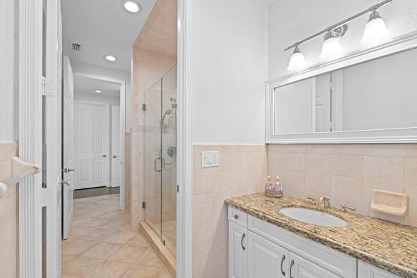 Lake View Haven, 3724 Diane Dr, Boynton Beach, Florida 33435, image 3