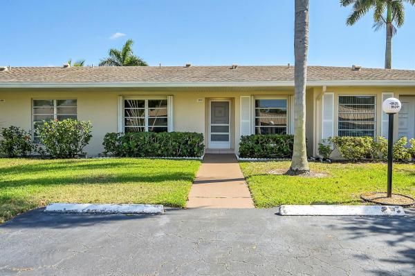 Boca Lakes, 8620 Boca Dr, Boca Raton, Florida 33433, image 1