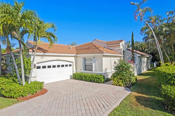 Kensington At Wycliffe, 10515 Kinkaid Ter, Lake Worth, Florida 33449, image 2