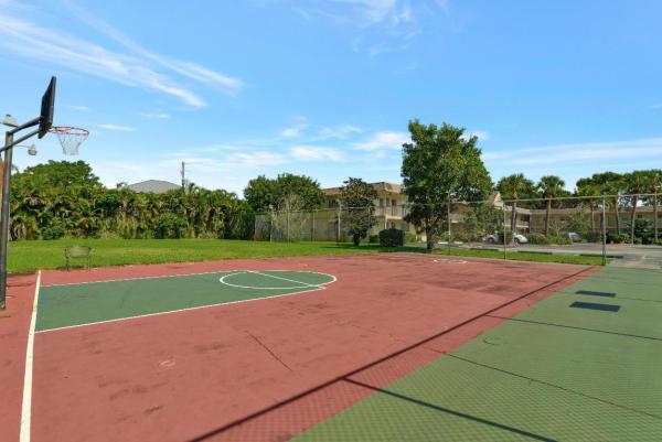 Lakeview Greens, 3011 W Linton Blvd #114D, Delray Beach, Florida 33445, image 1