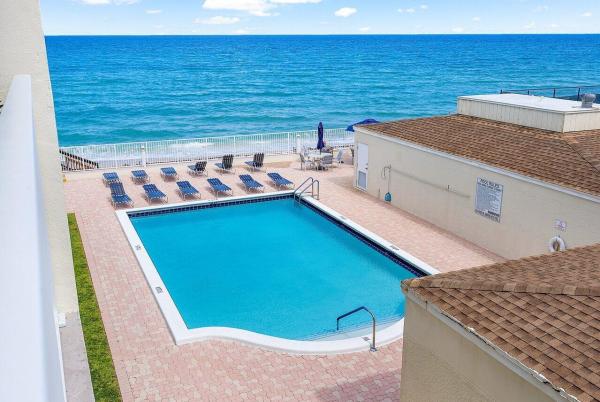 Le Chateau Royal, 3540 S Ocean Blvd #302e, Palm Beach, Florida 33480, image 1