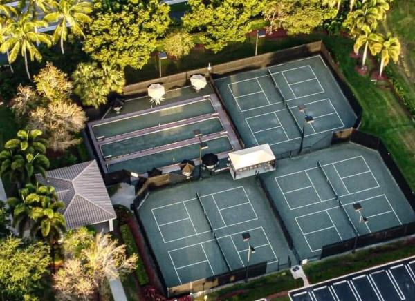 Valencia Shores, 7899 Sundial Harbor Pt, Lake Worth, Florida 33467, image 1