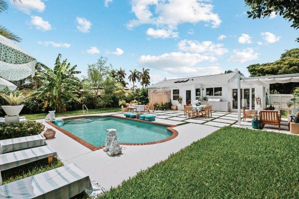 Homewood, 337 Orange Way, West Palm Beach, Florida 33405, image 1