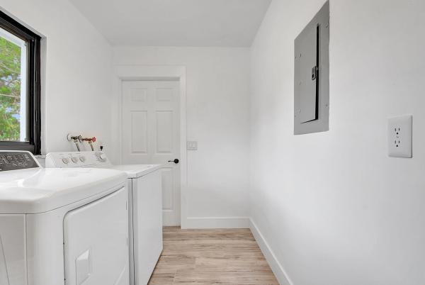 Laurel Hills, 1117 NW 7th St, Boynton Beach, Florida 33426, image 2